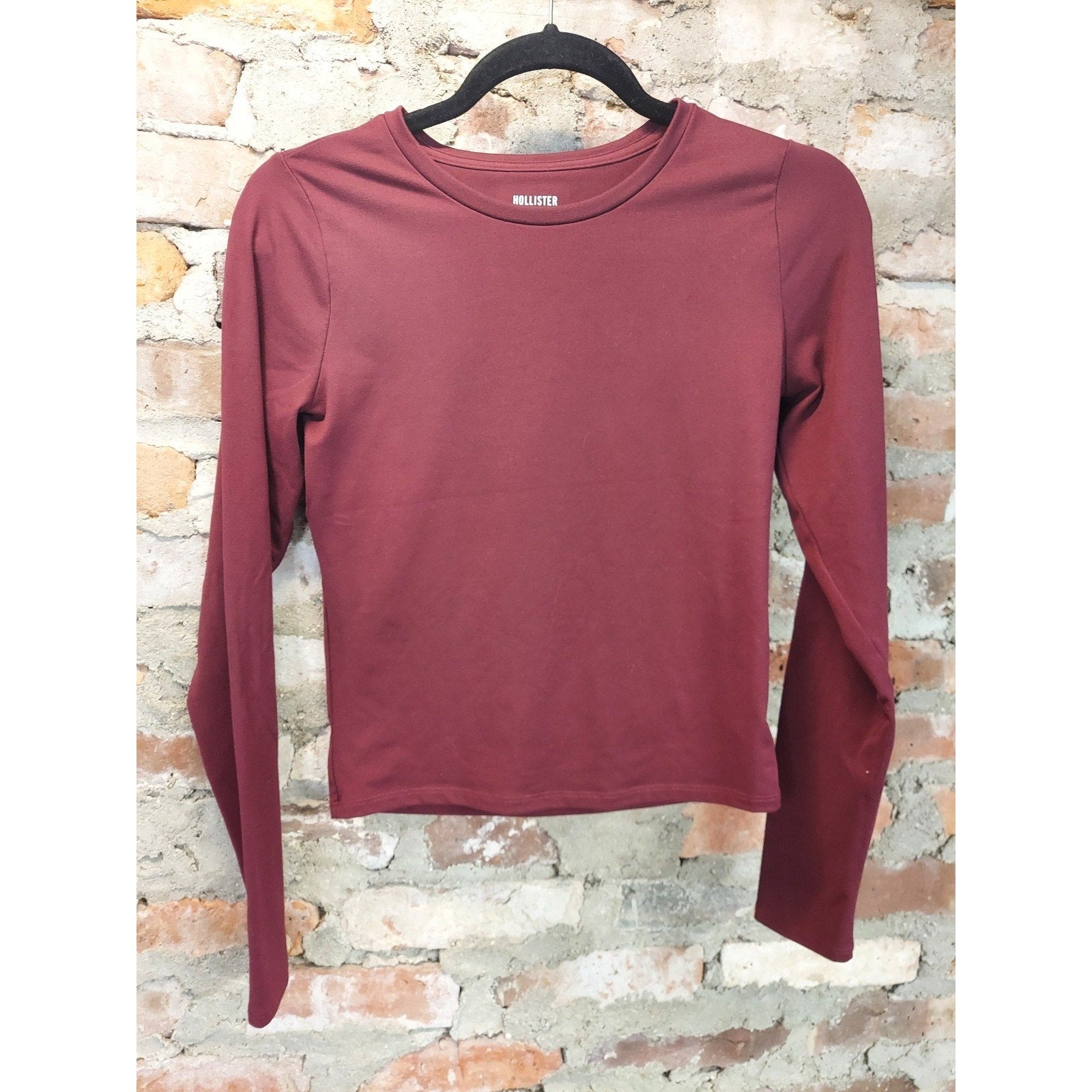 Hollister Womens Long Sleeve Crop Top M Long Maroon Crew Neck Shirt