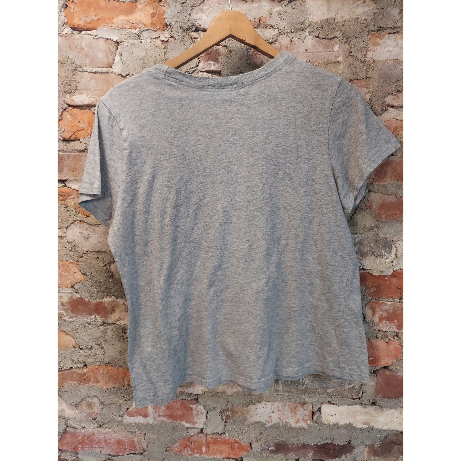 Vine and Valley Womens T Shirt 1X Plus Size Gray Embroidered Butterfly Short