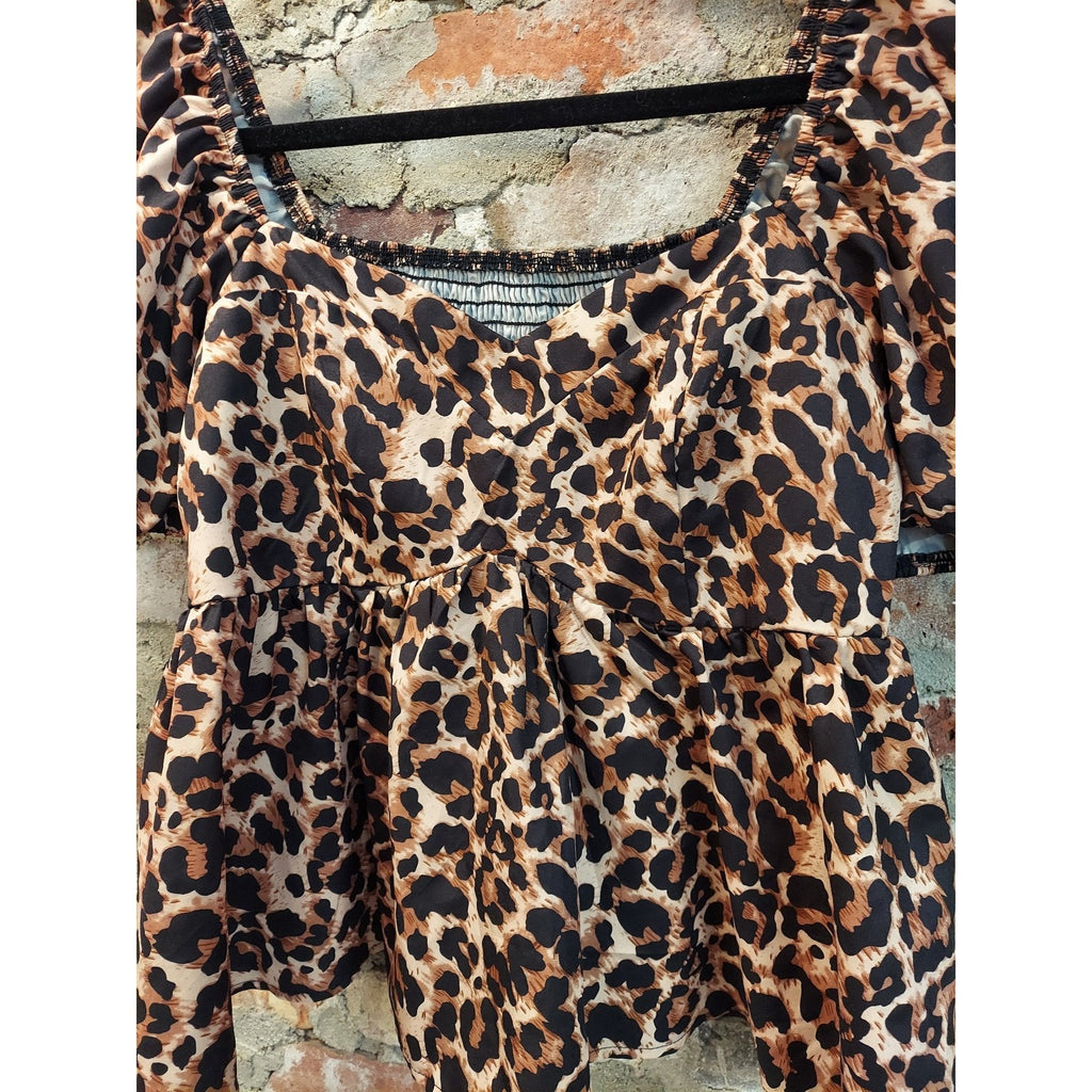 SHEIN CURVE Womens 0XL Leopard Print Peplum Top Square Neck Puff Sleeve Smocked