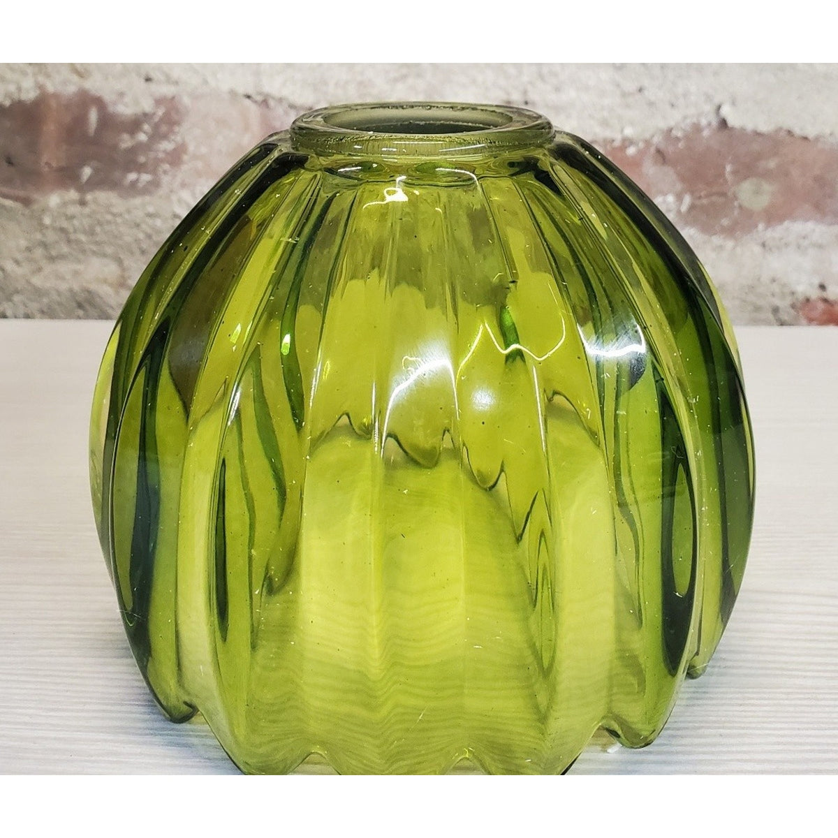 Green Ribbed Ruffled Glass Light Lamp Shade Globe Ceiling Fan Vintage 5 Inch
