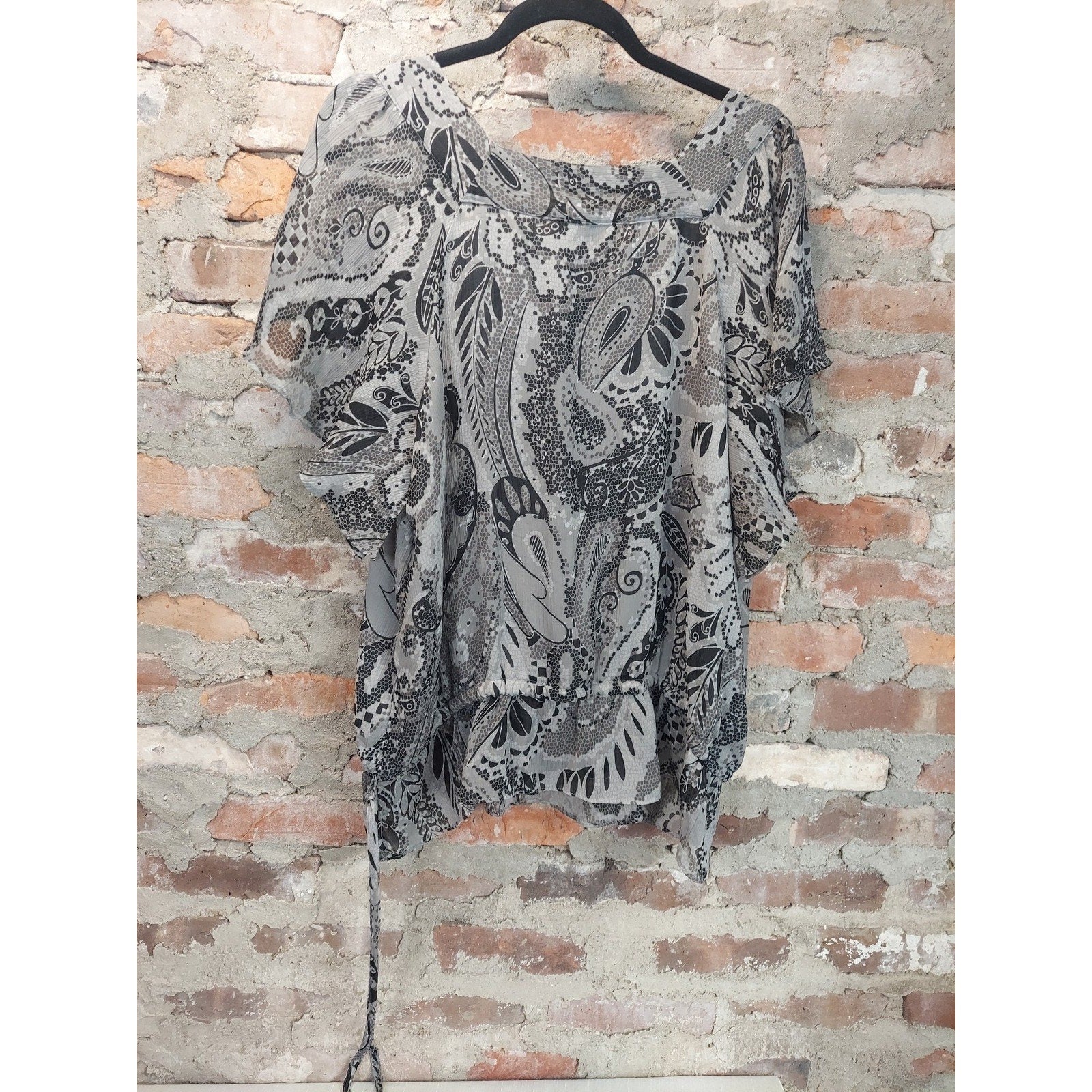 APT. 9 Womens Blouse 1X Paisley Print Black Gray White Sheer