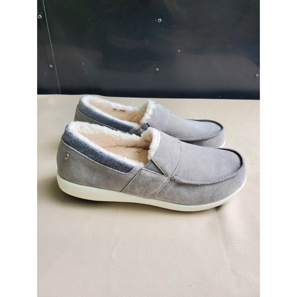 Spenco Mens Slip On Loafers 11D Gray Faux Shearling Lined Moc Toe Comfort
