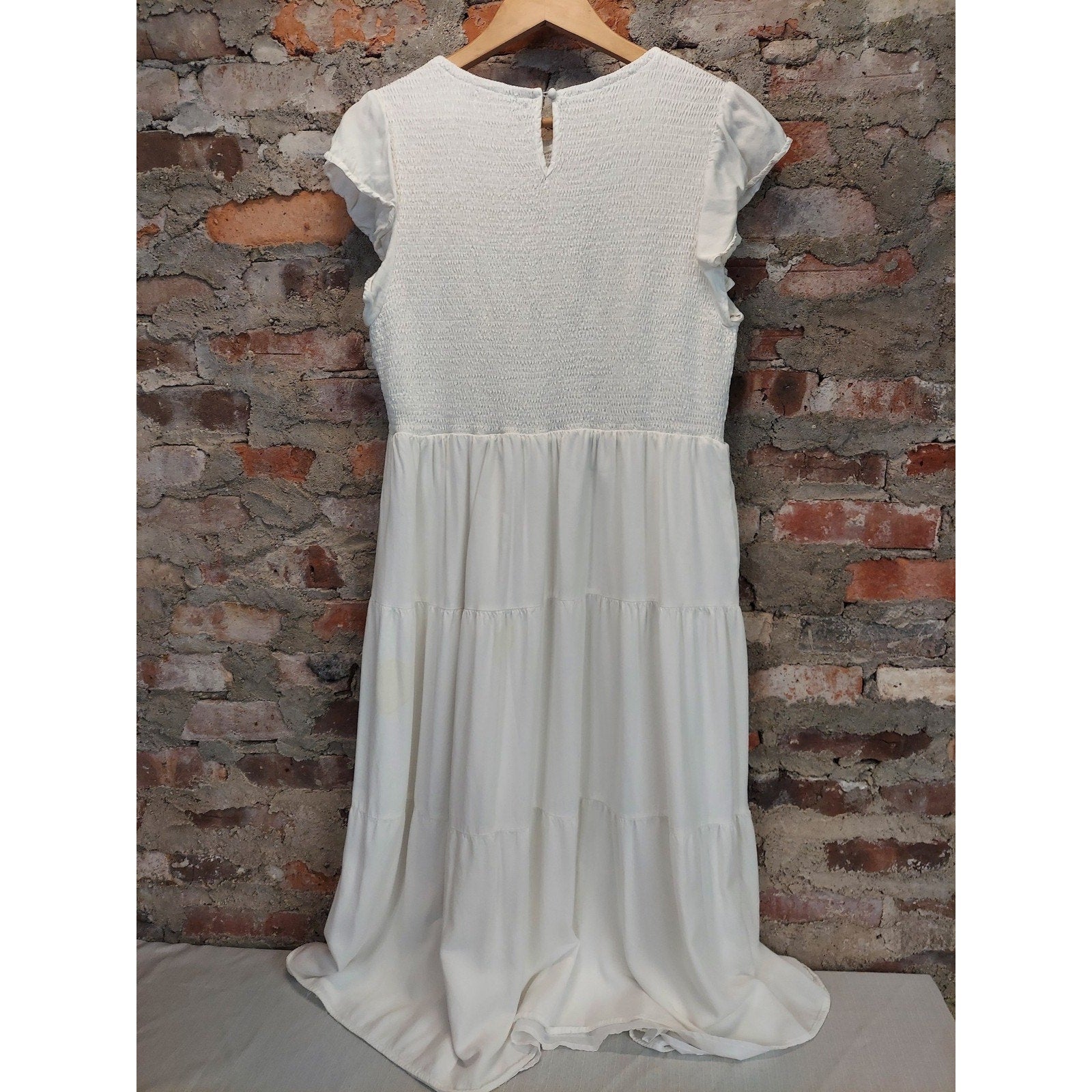 ZESICA Womens Dress XXL White Smocked Bodice Tiered Flutter Sleeve Midi