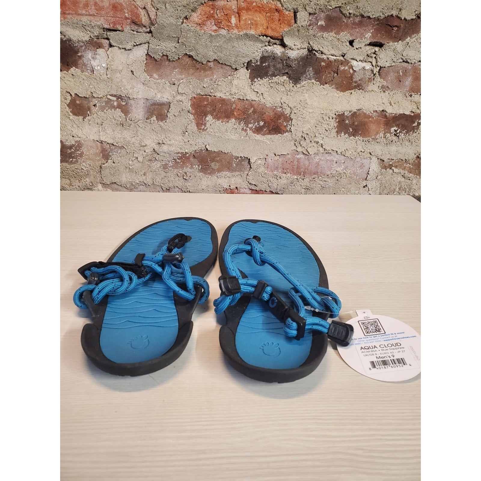 Xero Shoes Mens Aqua Cloud Barefoot Sandals 9 Blue Sapphire NWT Lightweight