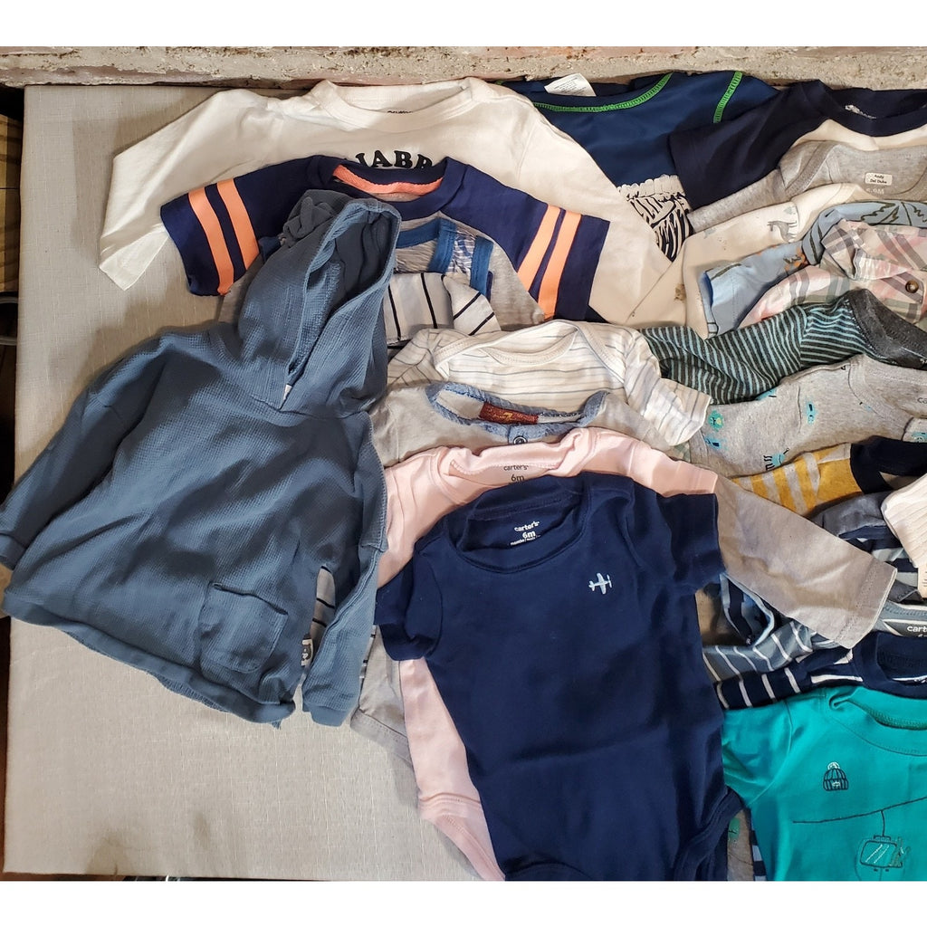 Carters Baby Boys Clothing Lot 6 Months Bodysuits T Shirts Hoodie Multicolor