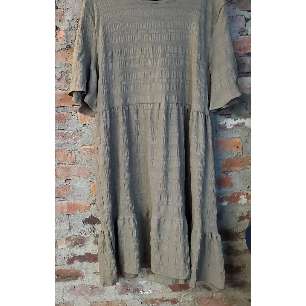 Womens Plus Size Tiered Midi Dress 3XL Olive Green Textured Short Sleeve