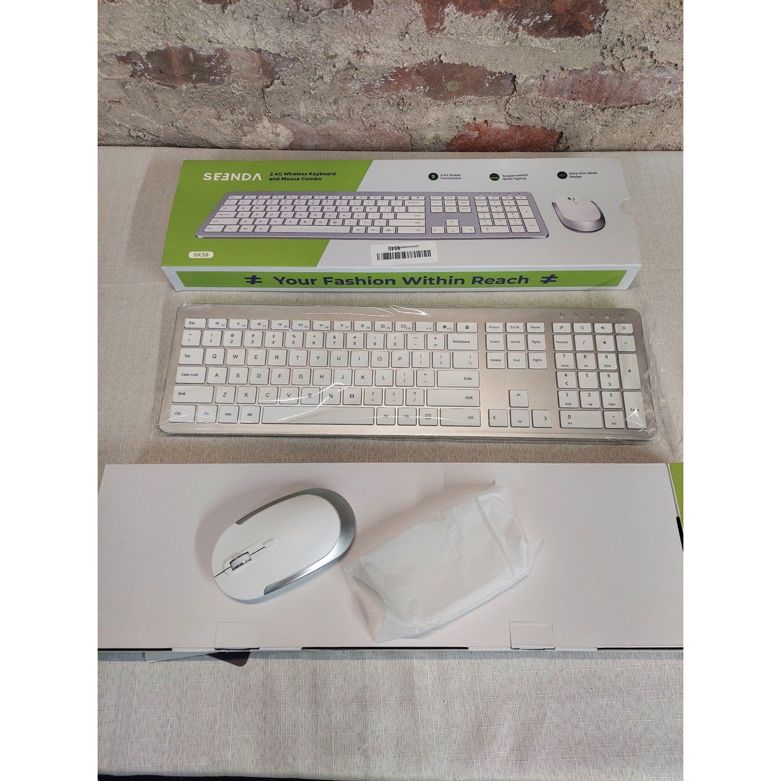 SEENDA 2.4G Wireless Keyboard Mouse Combo SK30 Scissor Switch Ultra Thin White
