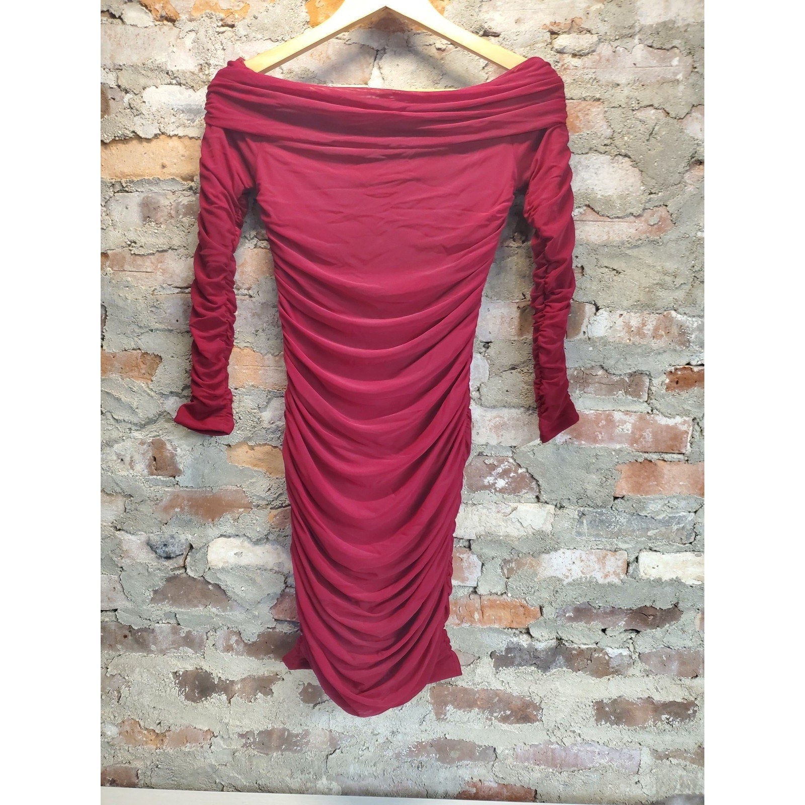 Womens Off Shoulder Dress M Red Long Sleeve Ruched Bodycon Midi Cocktail Party