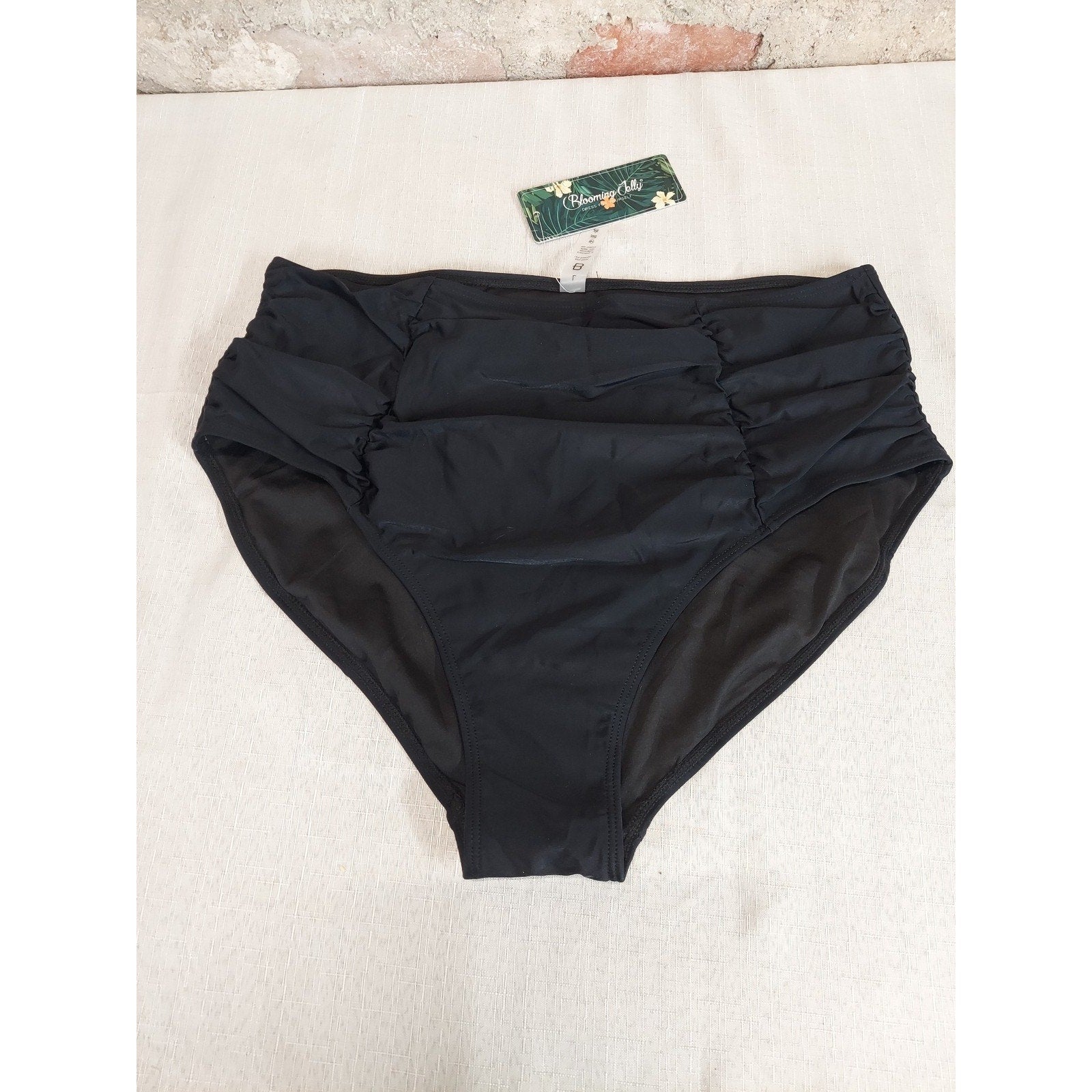 Blooming Chili Womens High Waist Swimsuit Bottom L Black Ruched New With Tags