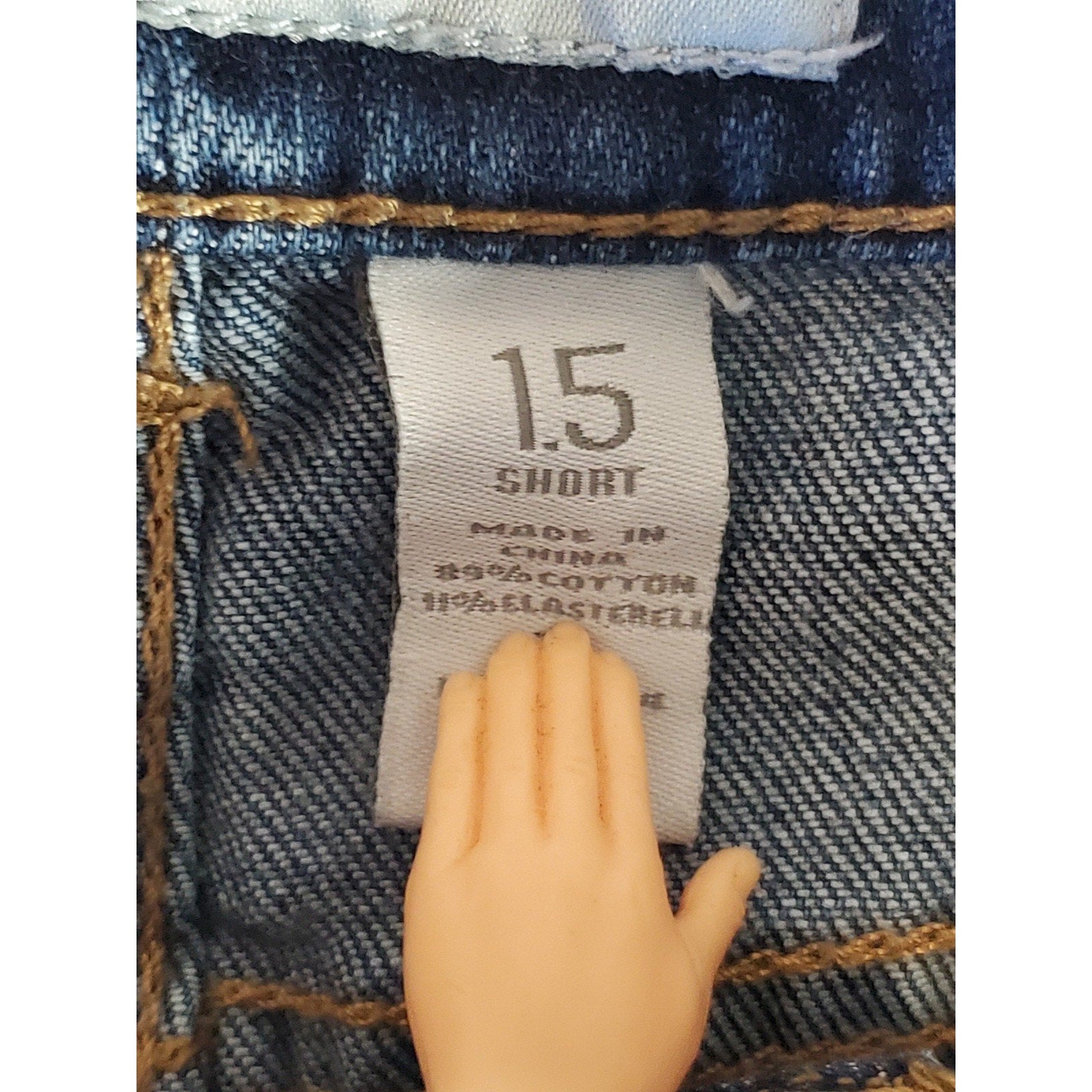 Chicos Womens Bootcut Jeans Sz 1.5 / 10 Short Medium Wash Stretch Cotton Denim