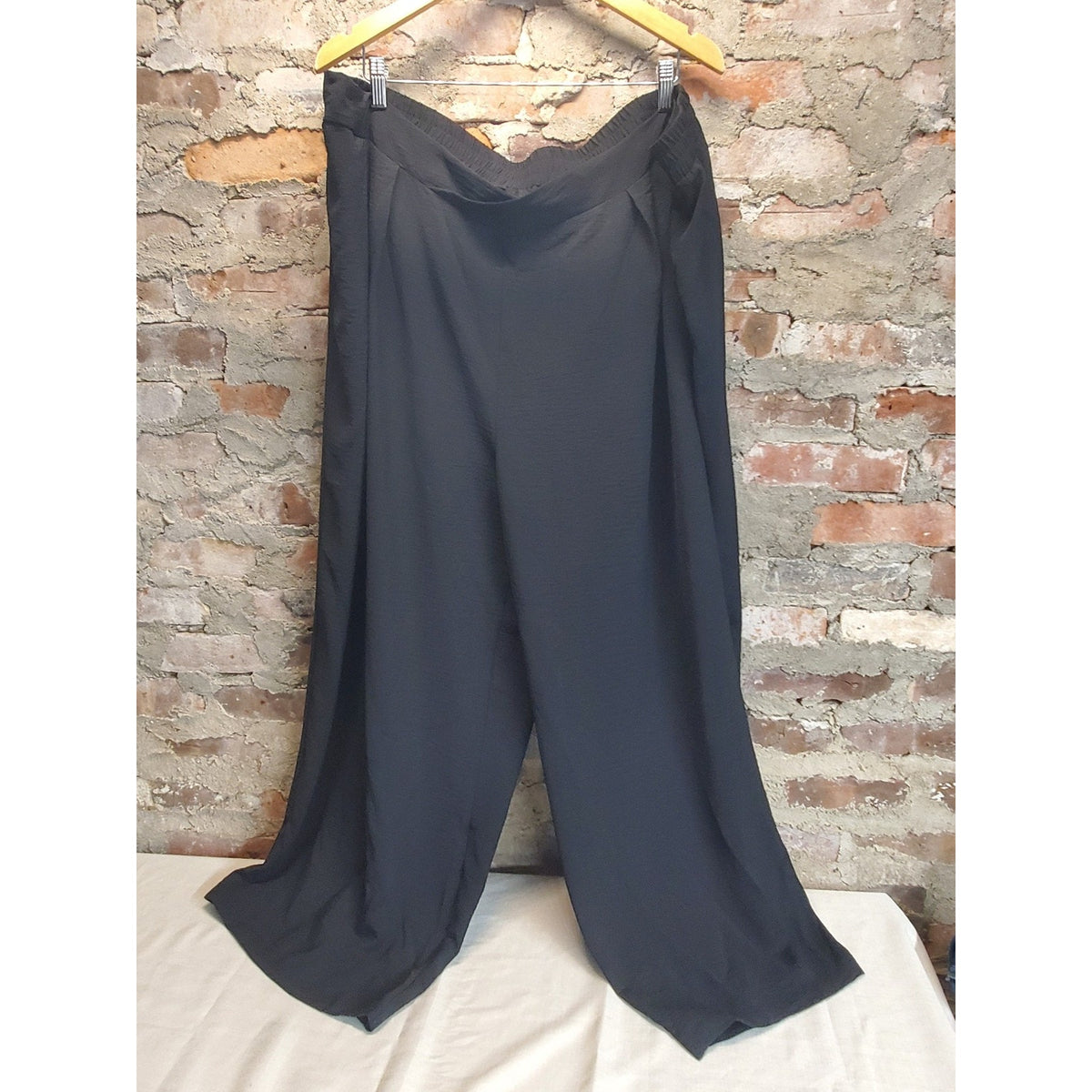 Womens Wide Leg Palazzo Pants Size 5X Black 100 Polyester Elastic Waist Textured