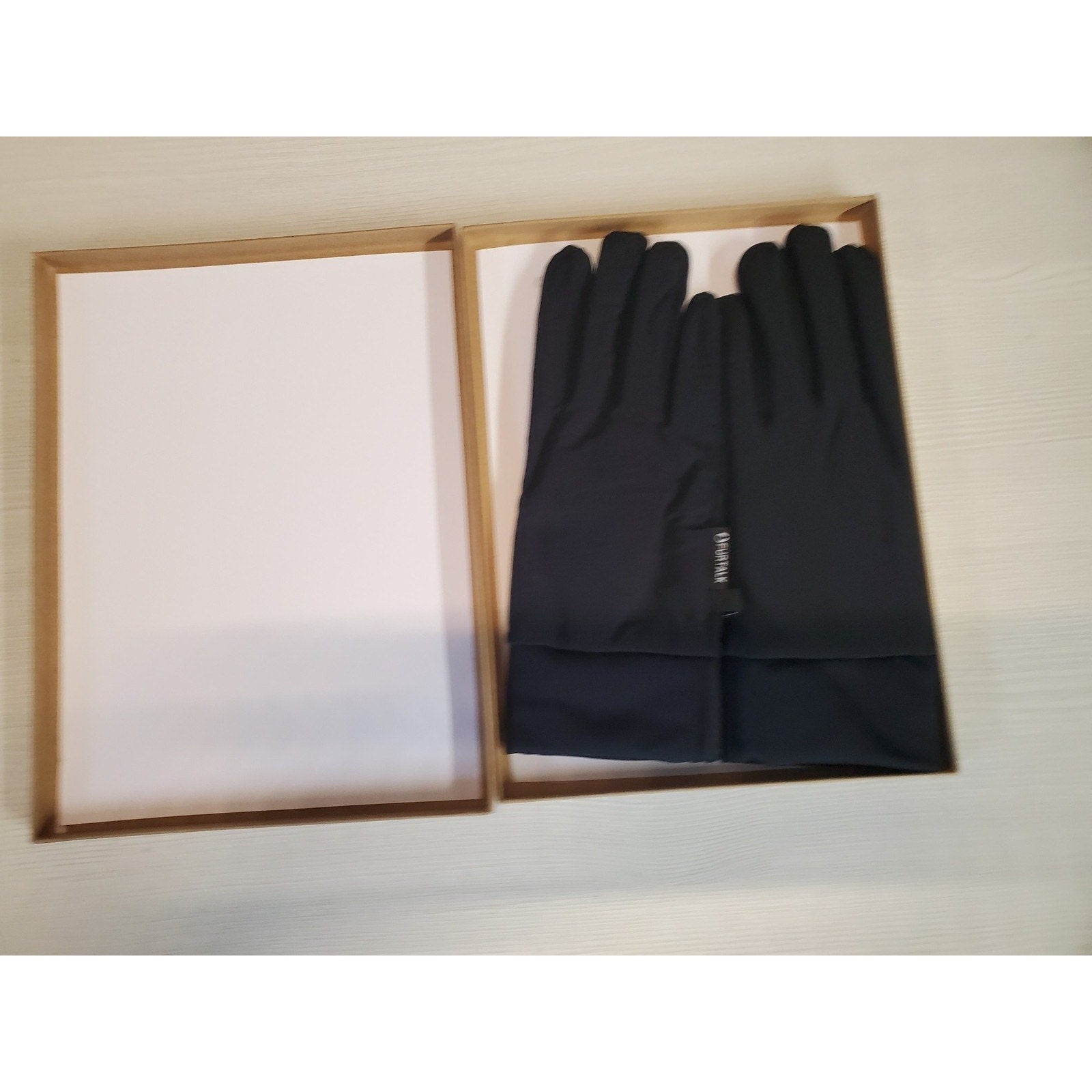 FUNTALK Unisex Running Gloves Black Touchscreen Athletic Lightweight Grip