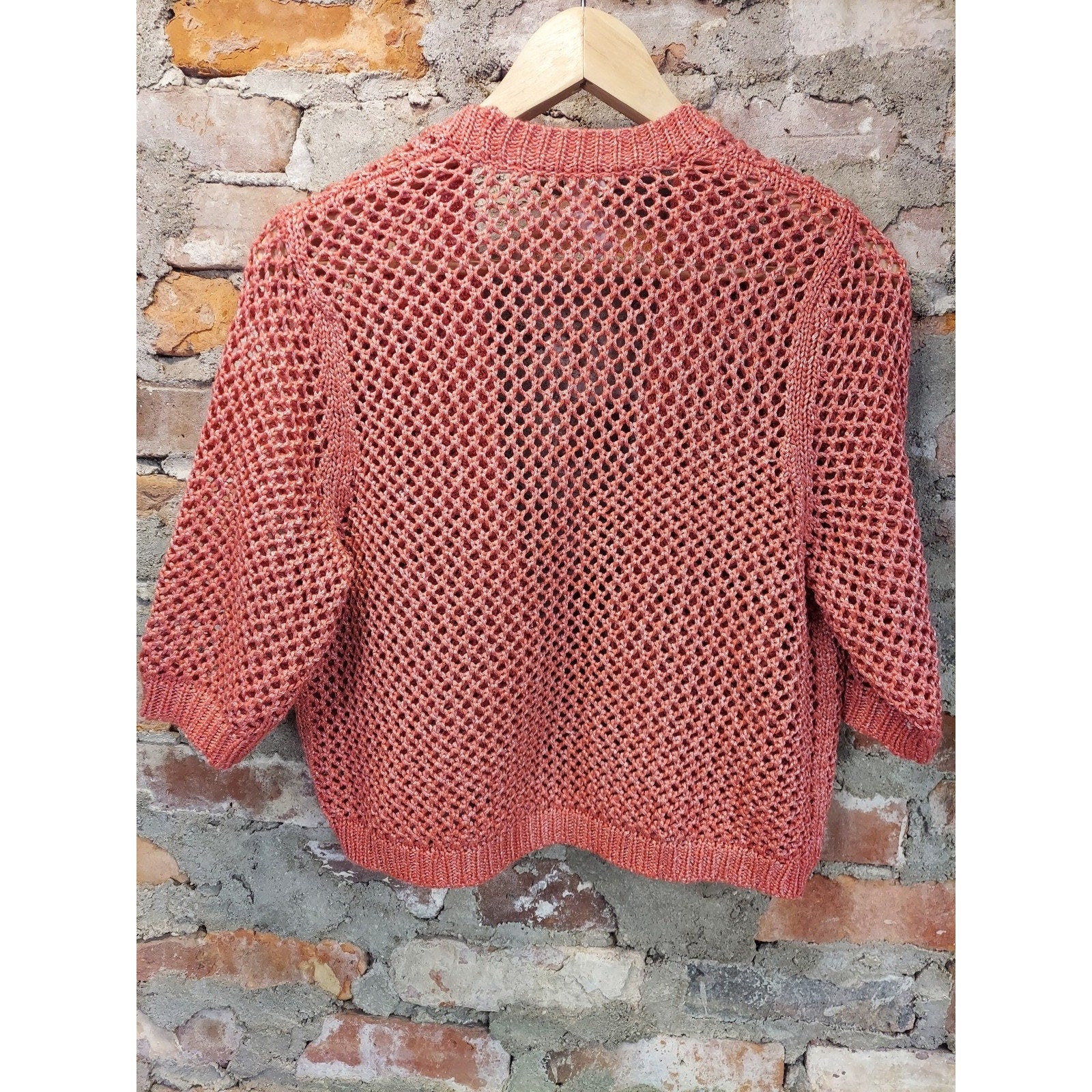 Chico's Womens Size 1 Coral Orange Open Knit Cropped Cardigan Shrug 3/4 Sleeve