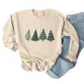 Womens Crewneck Sweatshirt Medium Cream Christmas Tree Graphic Pullover Holiday