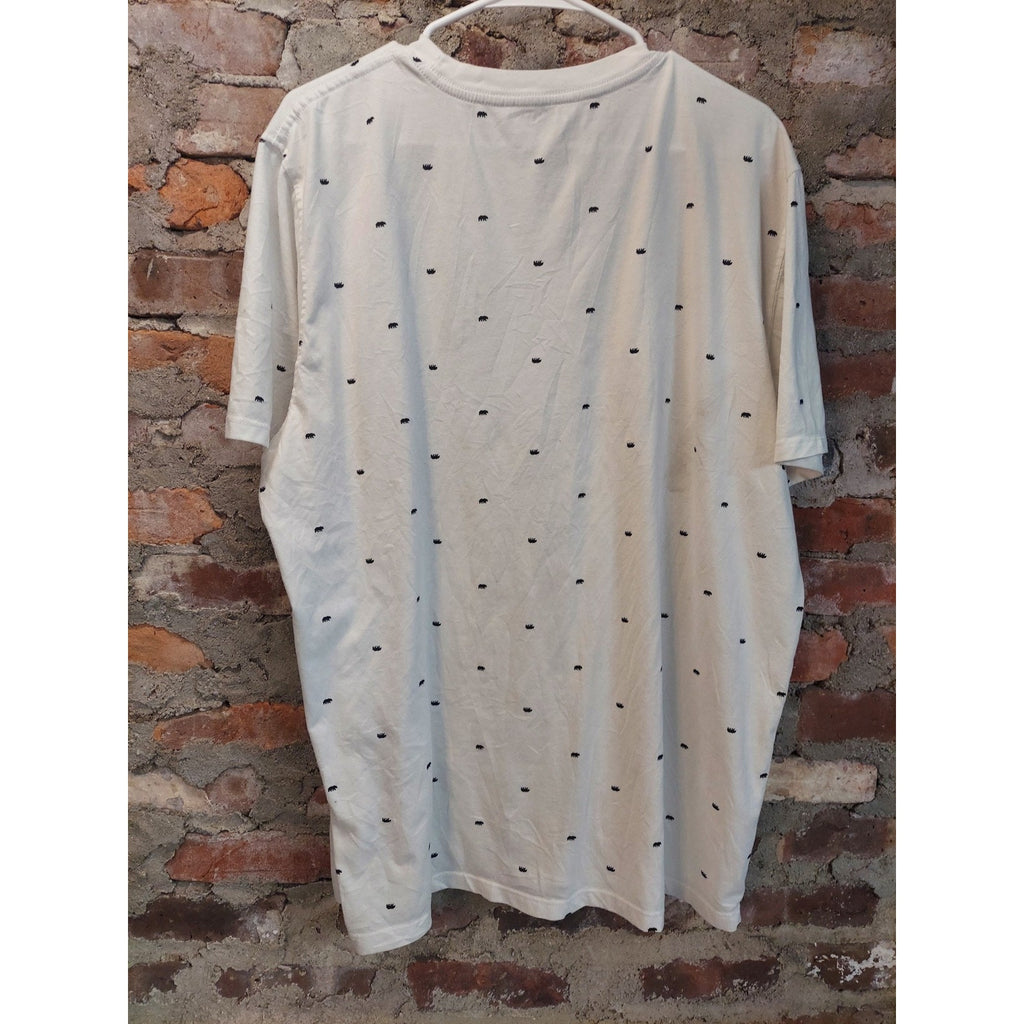 Old Navy Mens T Shirt XXL White Soft Washed Crown Print Graphic Tee Crew Neck