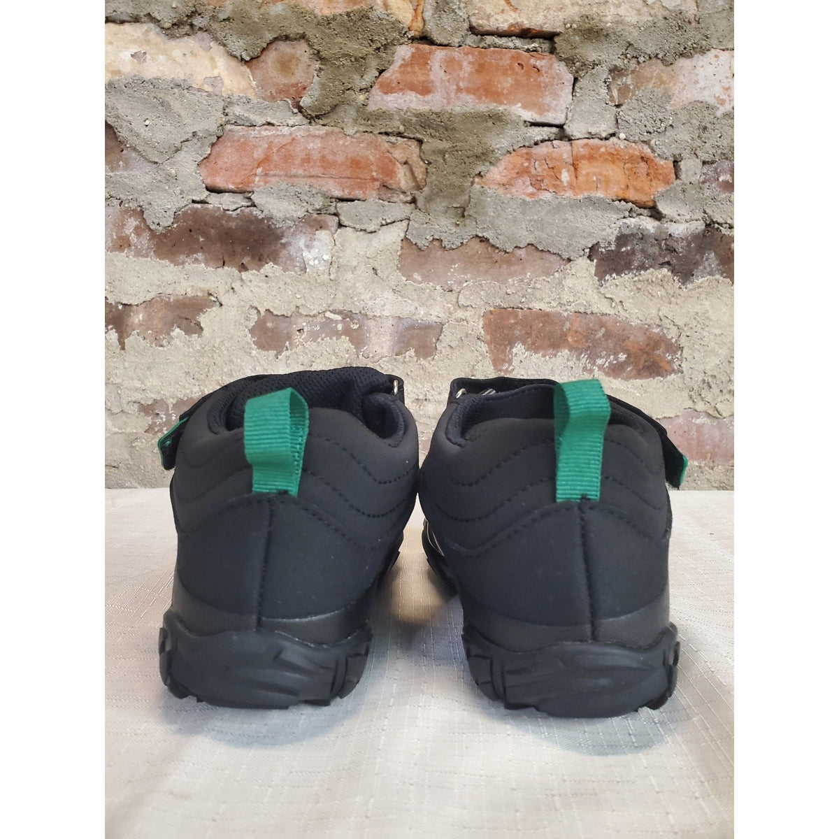 Kids Sneakers Shoes Boots US 12 Black Green Slip On Adjustable Strap Barefoot