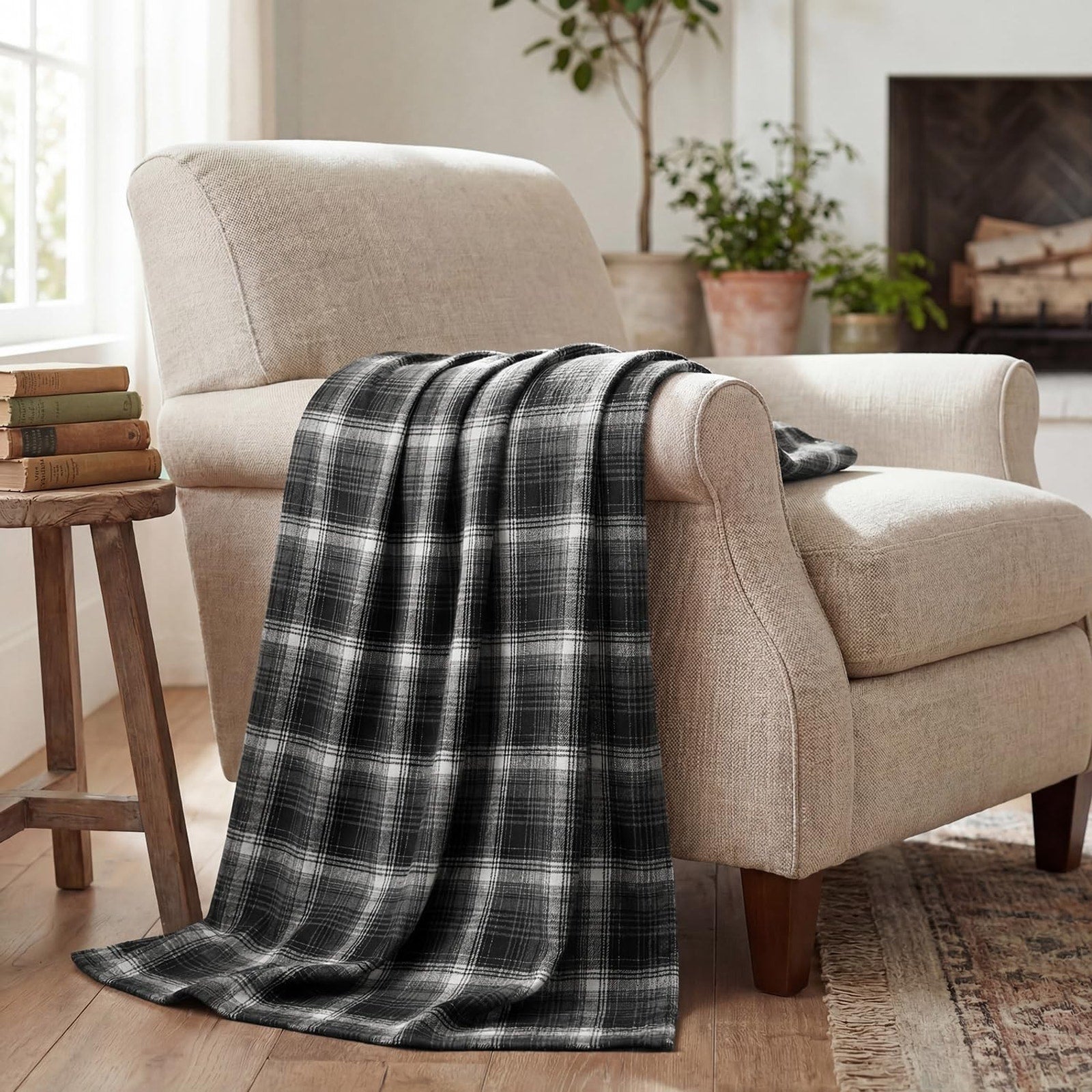 Plaid Throw Blanket Black White Gray New Sealed Woven Cozy Soft Warm 60x80"