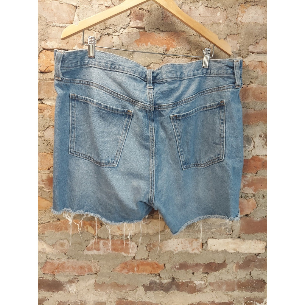 Old Navy Womens Denim Shorts 18 High Rise Slouchy Straight Distressed Frayed Hem