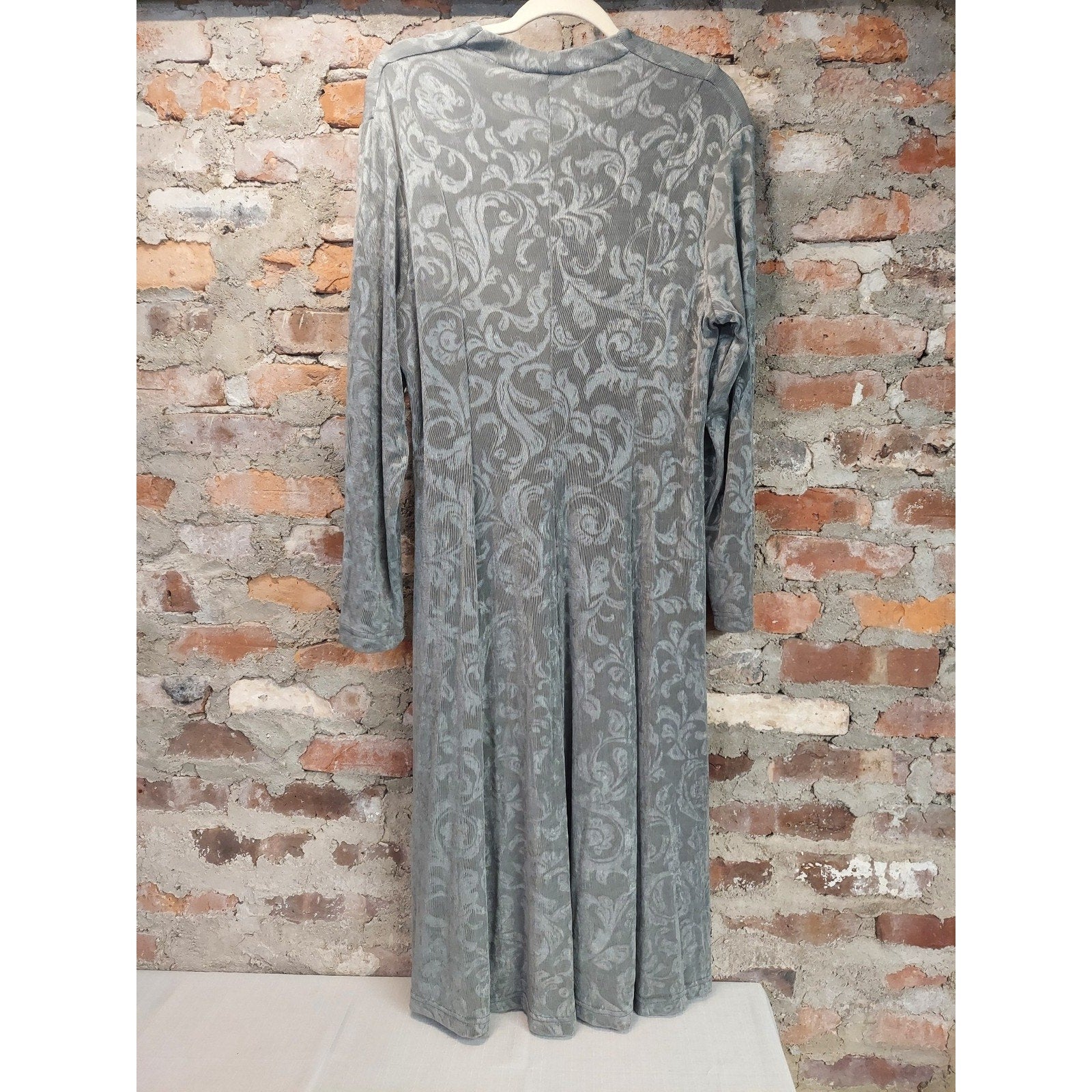 Coldwater Creek Womens Dress L Gray Embossed Velvet V Neck Long Sleeve Midi