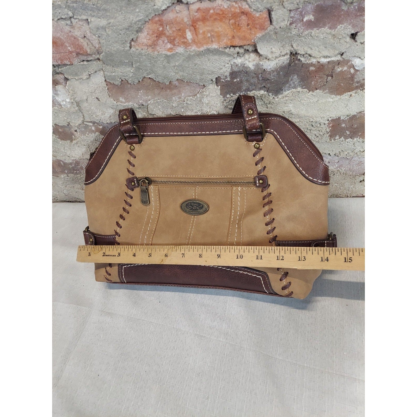b.o.c. Womens Shoulder Bag Brown Faux Leather Trim Contrast Stitching Zip Top
