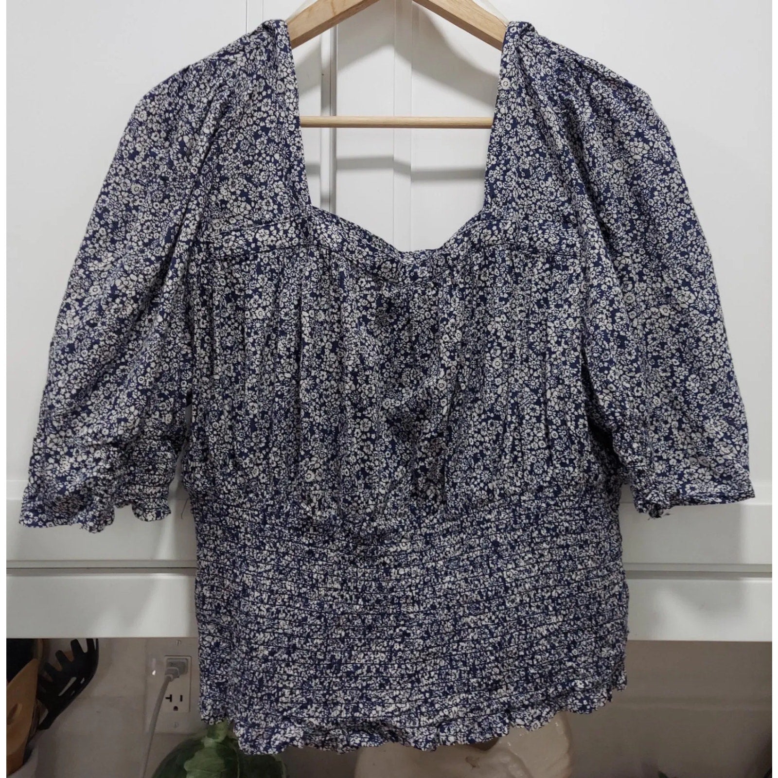 Universal Thread Womens Smocked Blouse Top Size XXL Blue Floral Square Neck