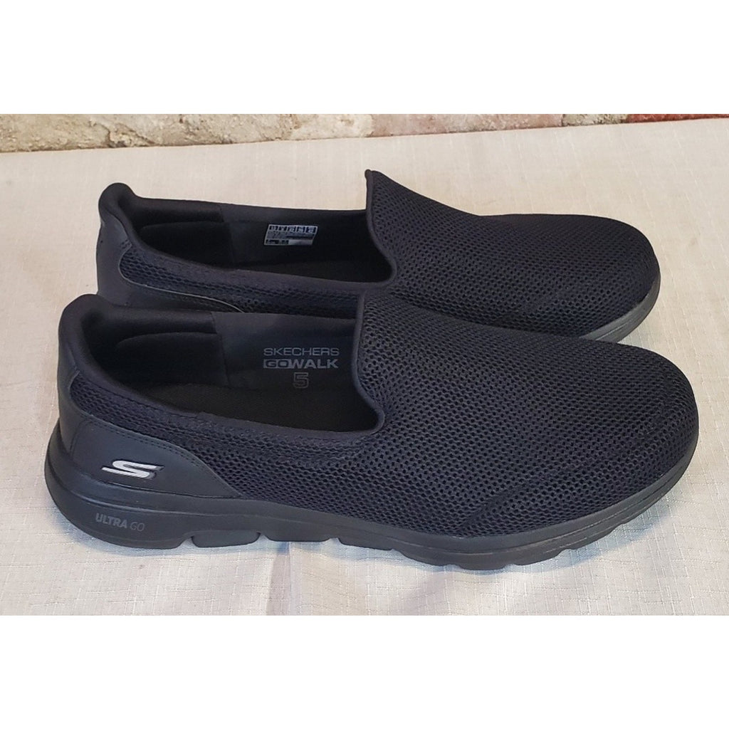 Skechers Go Walk 5 Womens 12 Mens 9 Black Mesh Slip On Walking Shoes
