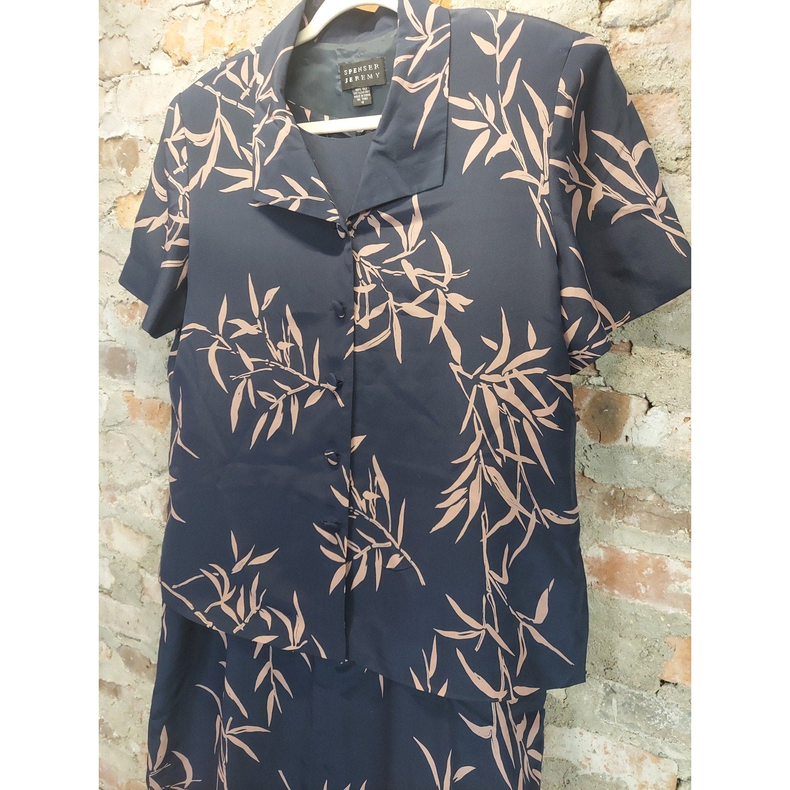 Spenser Jeremy Womens 2 Piece Set Size 16 Navy Peach Bamboo Leaf Print Silk
