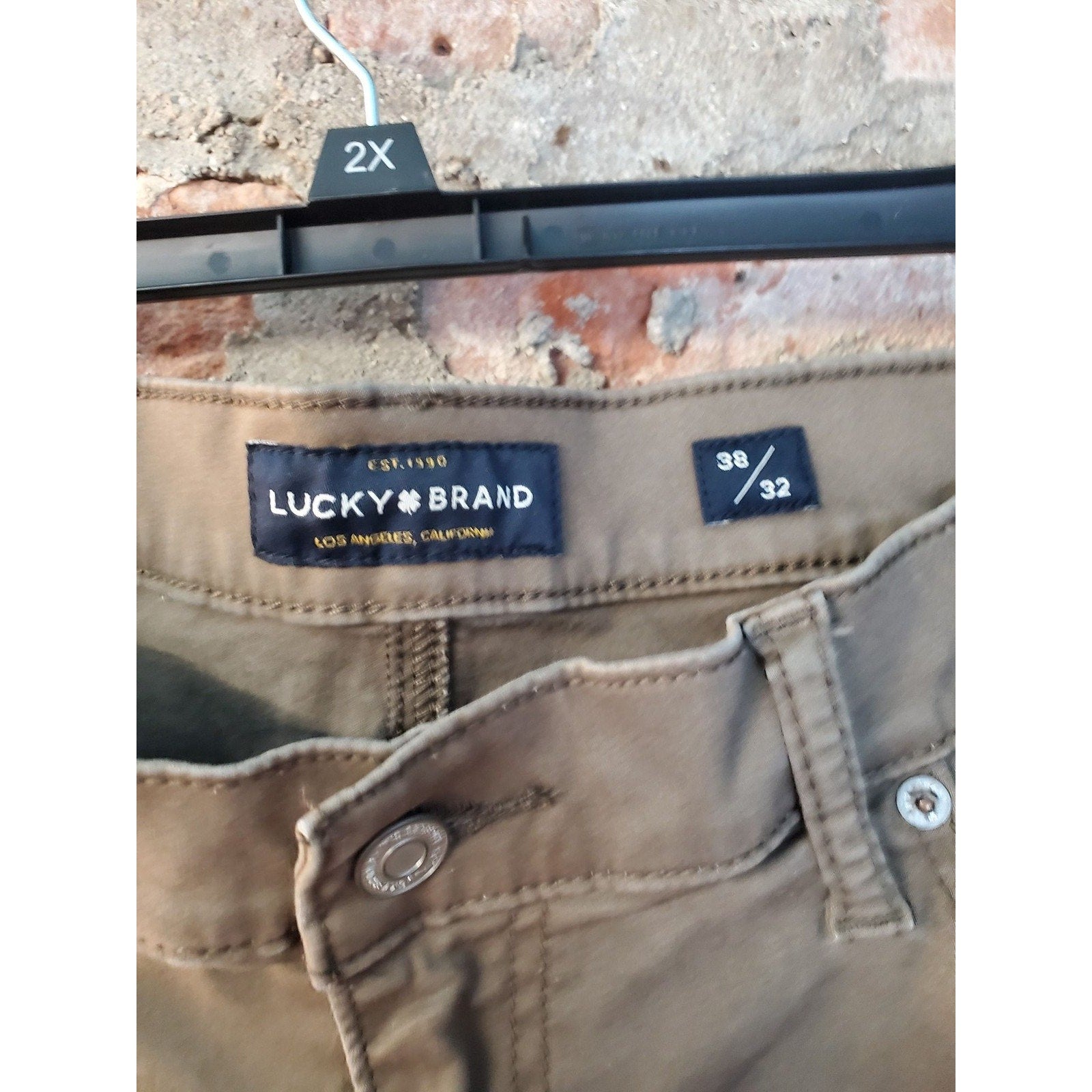 Lucky Brand Mens Pants Size 38x32 Brown Straight Fit Chino Casual