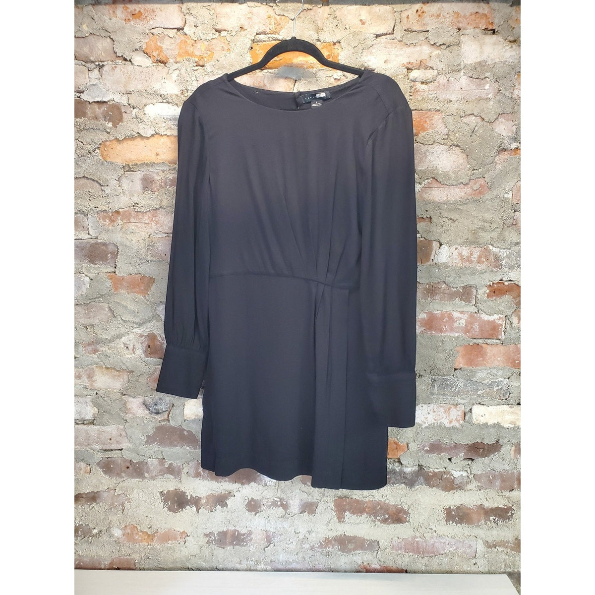 Sanctuary Womens Dress Size 6 Black Long Sleeve Keyhole Back Ruched Mini