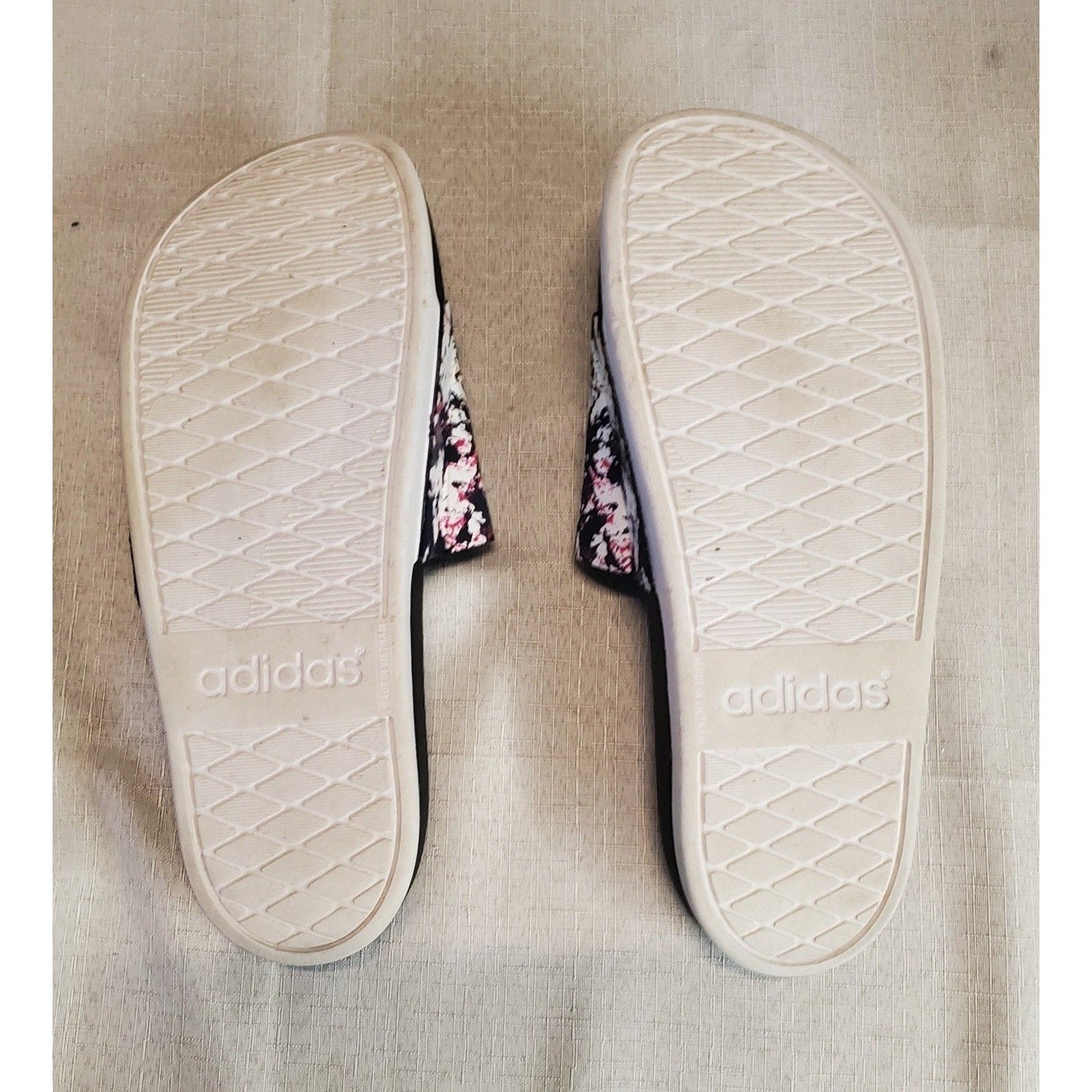 Adidas Mens Slides Size 8 Tie Dye Multicolor Pool Beach Casual Athletic Sandal