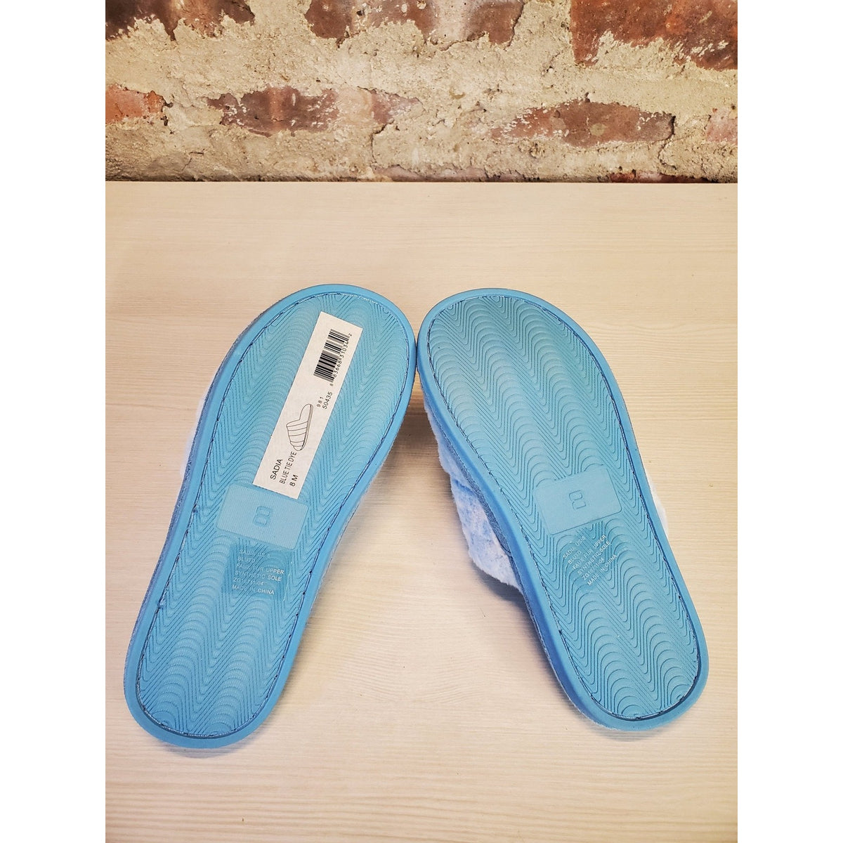 Bebe Womens Sadia Blue Tie Dye Faux Fur Slide Slippers Size 8 M Plush New