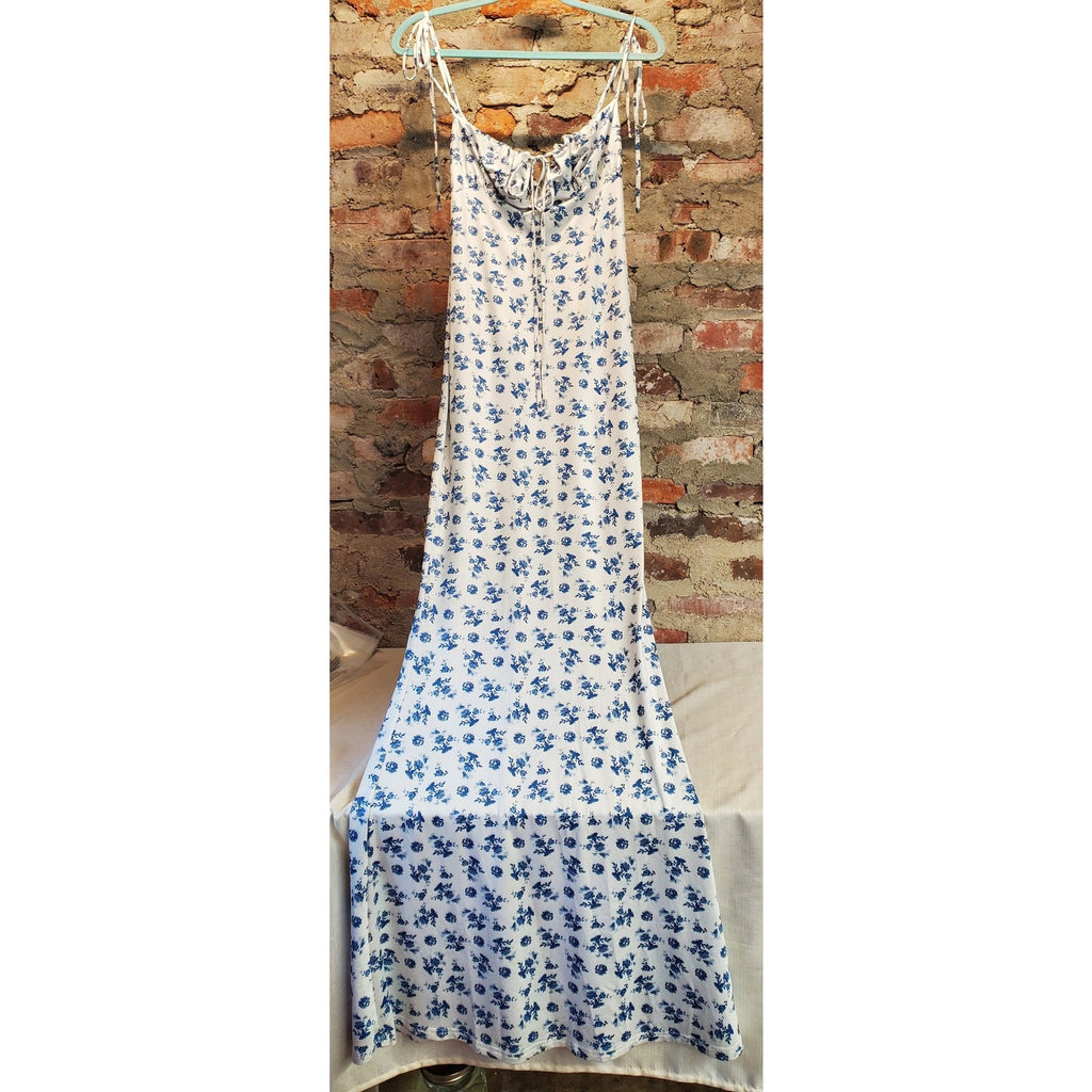 Womens Sz S White Blue Floral Maxi Dress Sleeveless Spaghetti Strap Drawstring