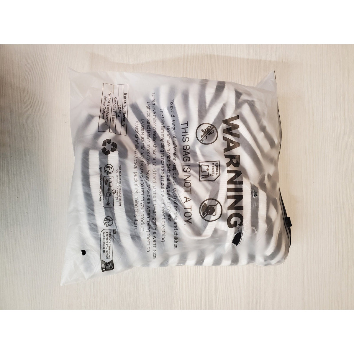 SweatyRocks Womens Sz Large Off Shoulder Top Black White Striped Long Sleeve