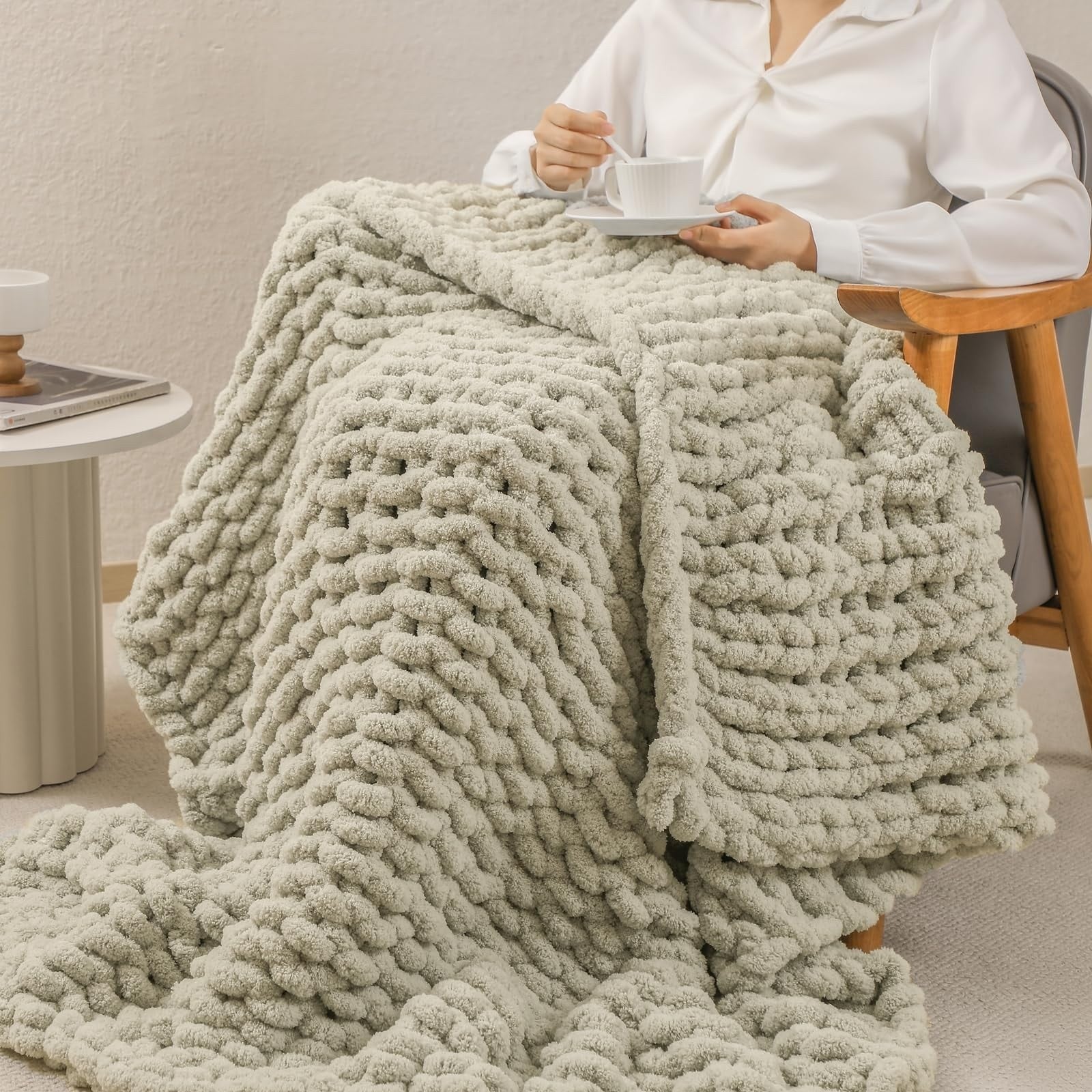 BEARBERRY Chunky Knit Chenille Blanket Sage Green Cozy Soft Warm Throw 50x60"