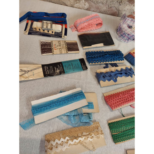 Bundle Vintage Rick Rack Lace Ribbon Lot Assorted Colors Sewing Trim