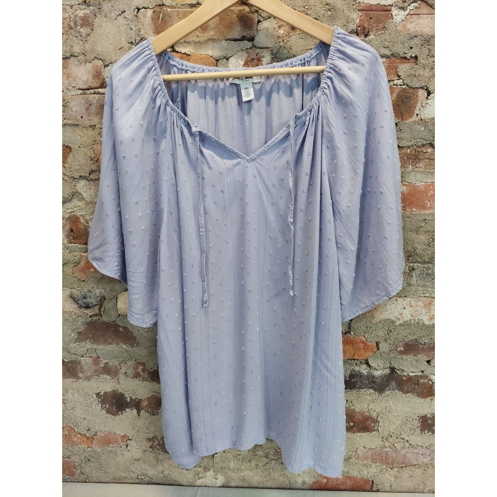 Nine West Jeans Womens Peasant Blouse 2x Light Blue Swiss Dot Flutter Sleeve Top