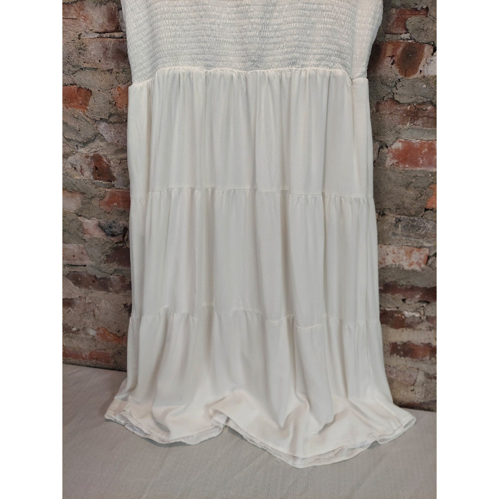 ZESICA Womens Dress XXL White Smocked Bodice Tiered Flutter Sleeve Midi