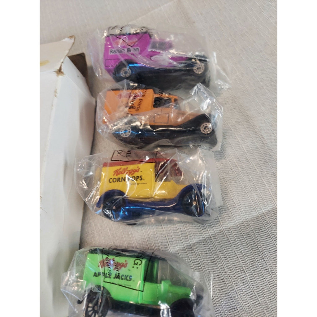 Kelloggs Cereal Cars Lot 5 New Sealed Apple Jacks Corn Pops Raisin Bran Toy
