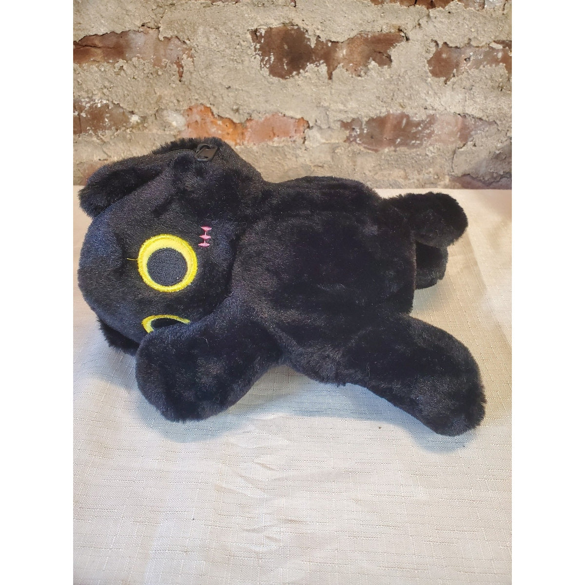 Black Cat Plush Crossbody Bag Purse Yellow Eyes Stitched Face Zipper Strap