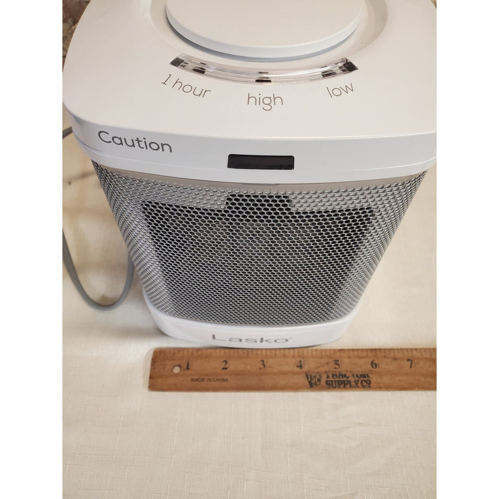 Lasko White Personal Space Heater Electric Adjustable High Low Timer 10 Inch