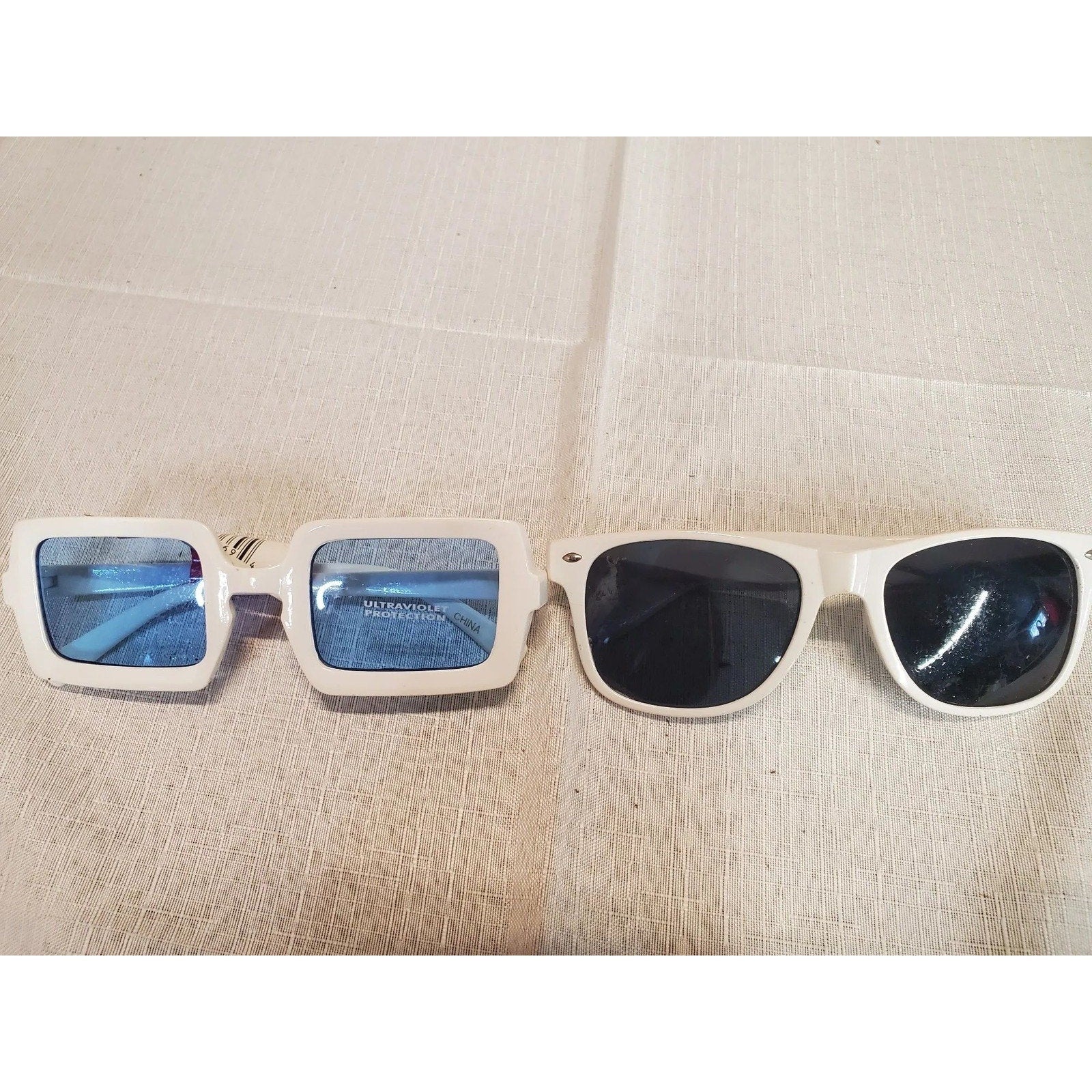 Lot of 2 Unisex Sunglasses White Retro Rectangle Blue Black Lens UV