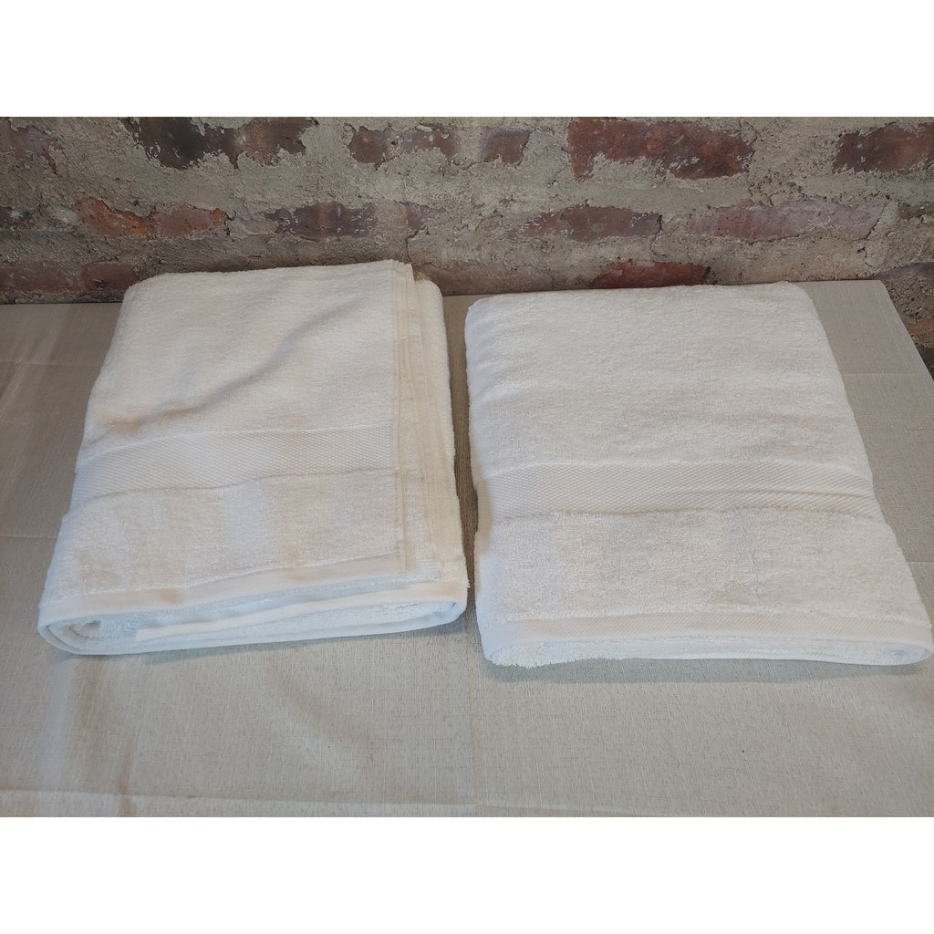 White Classic Bath Towels 2 Pack Wealuxe Collection White New Soft Absorbent