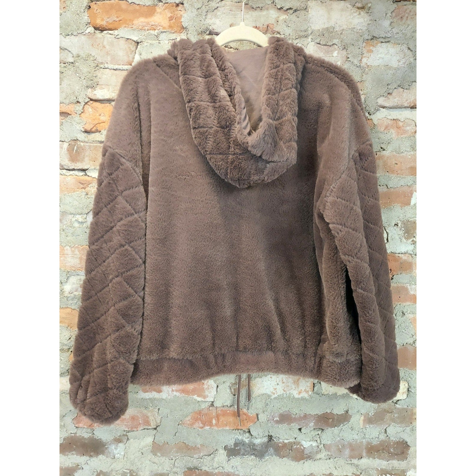 Daisy Fuentes Womens Hoodie Faux Fur Quarter Zip L Brown Pullover Sherpa Quilted