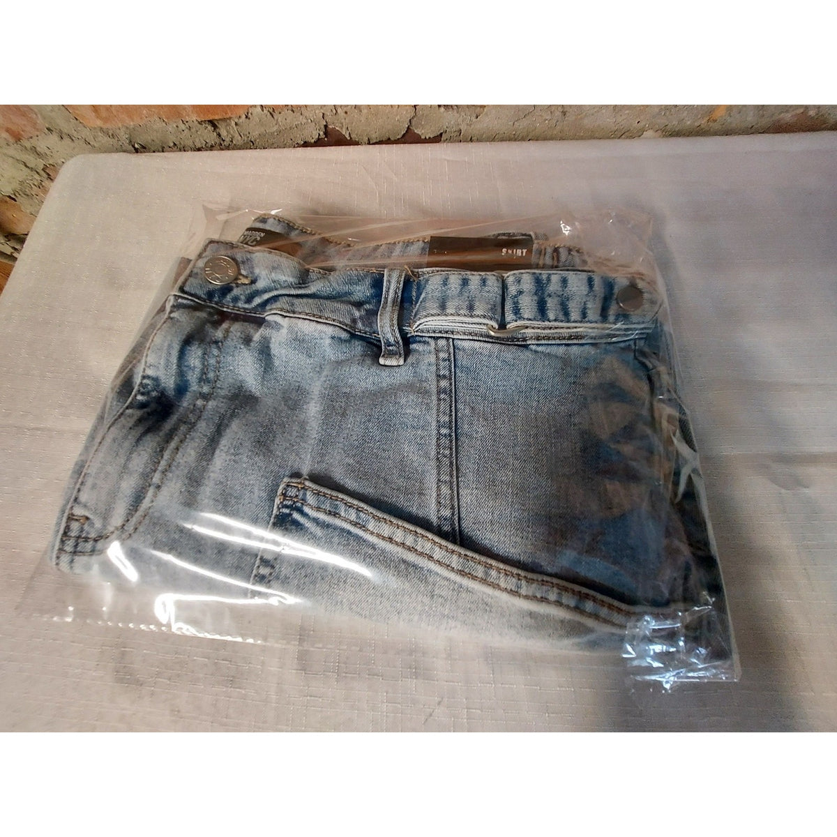 Madden NYC Womens Denim Mini Skirt XL Light Wash Blue Raw Hem Front Pockets