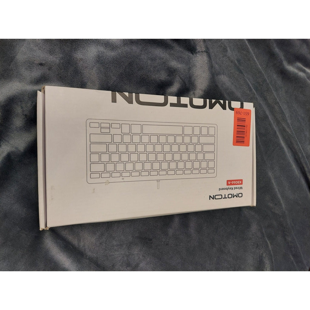 OMOTON Wired Keyboard KB004-A USB C A Compact Slim Layout White Silver