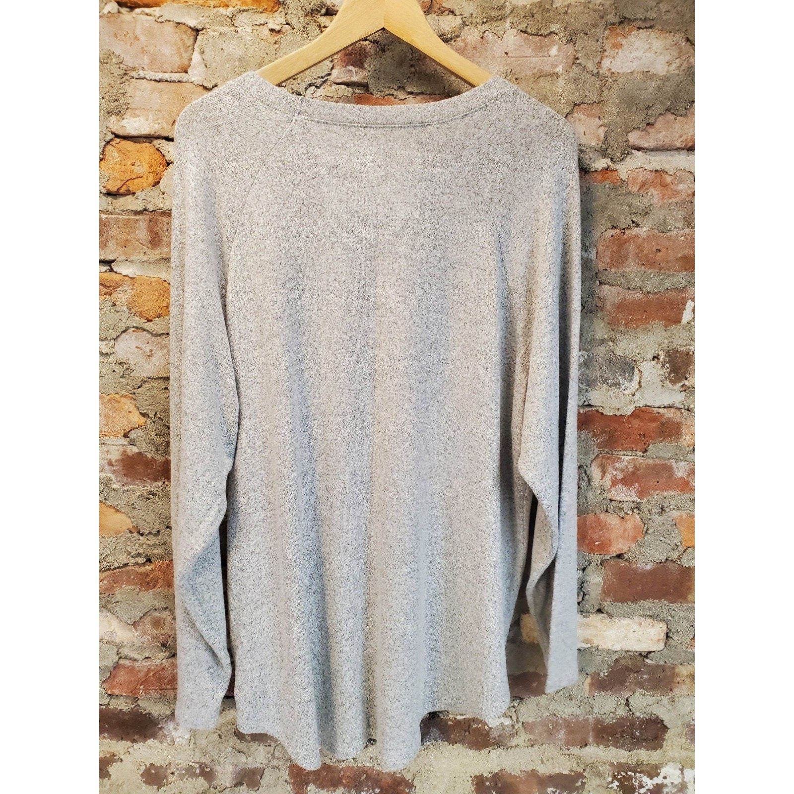 American Eagle Womens XL Heather Gray Plush Soft Raglan Long Sleeve Sweatshirt