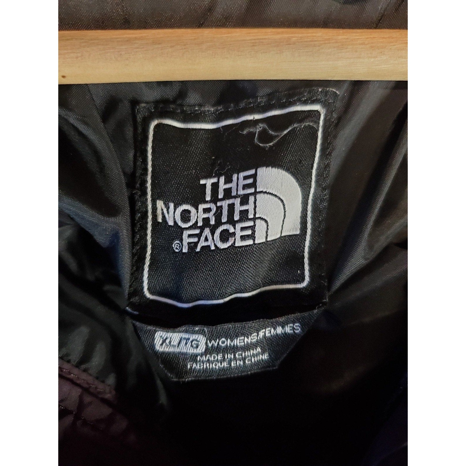 North Face Womens Puffer Jacket Hooded XL Purple 550 Down Fill Insulated
