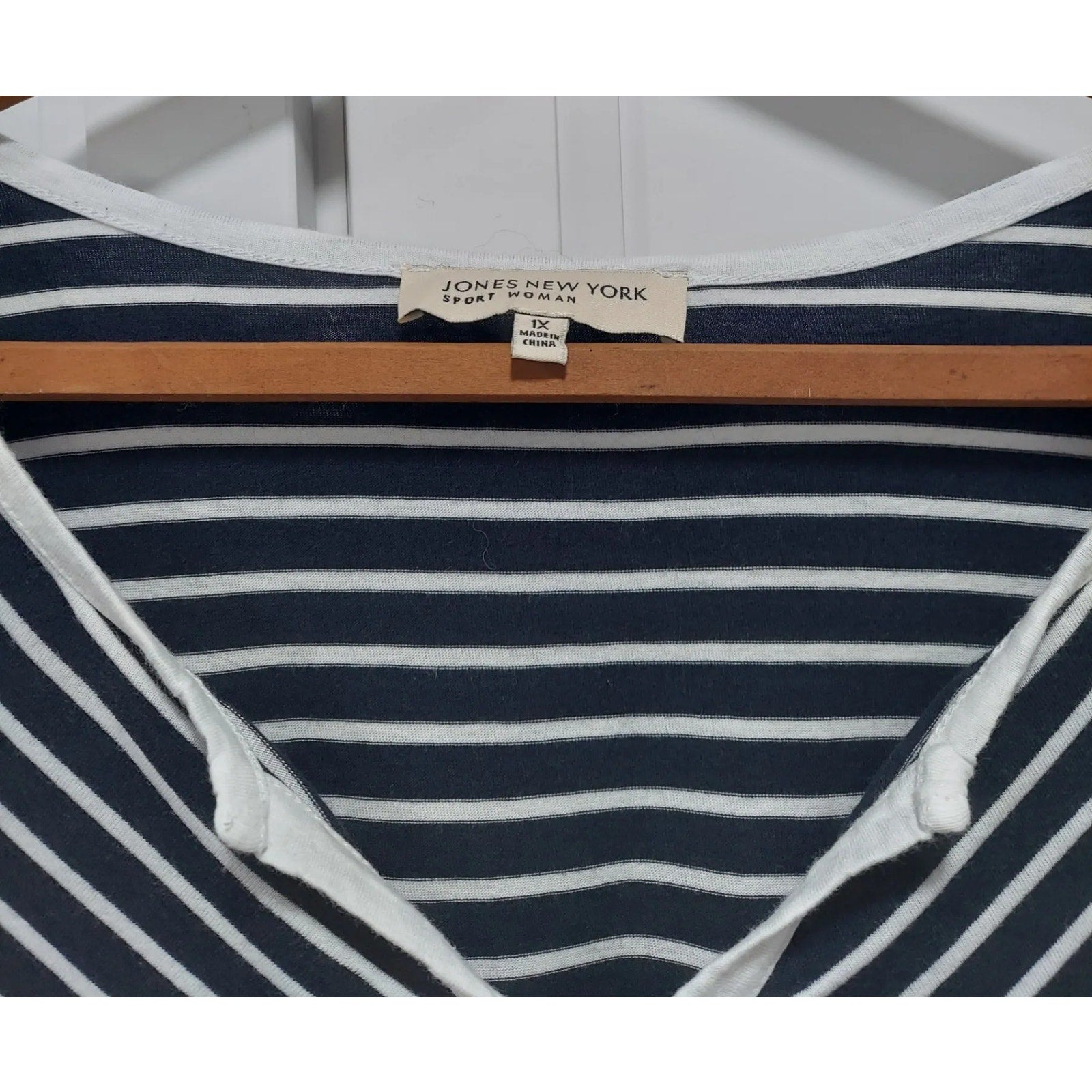Jones New York Womens Plus Tunic Top Size 1X Navy Blue White Striped Henley