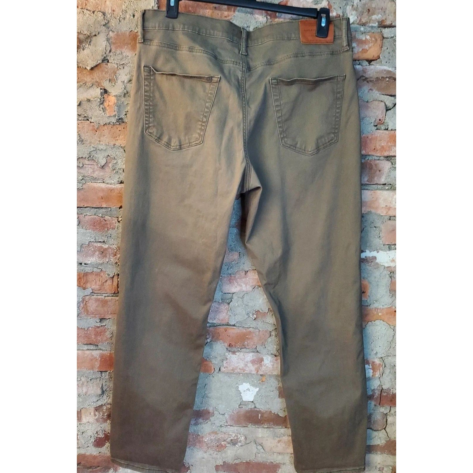 Lucky Brand Mens Pants Size 38x32 Brown Straight Fit Chino Casual