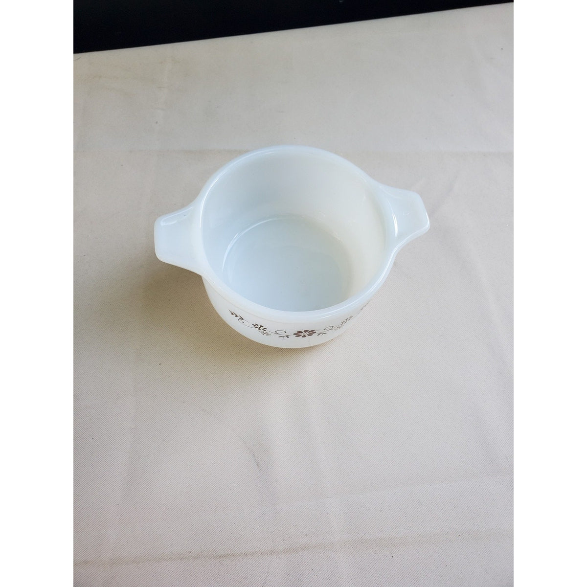 Vintage Dynaware Oval 4.5" Casserole Pyr-O-Rey Brown Daisy White Milk Glass